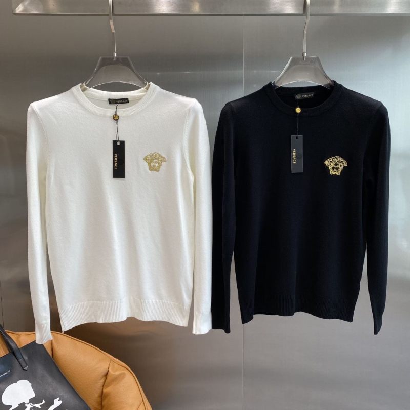 VERSACE